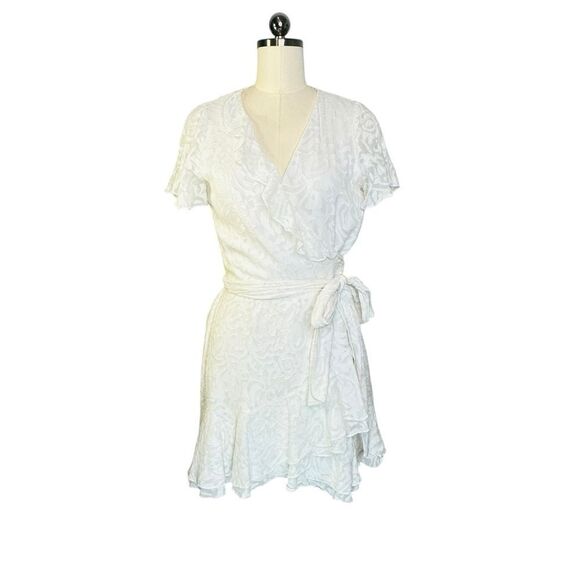 Tanya Taylor White Bianka Silk Floral Mini Wrap Dress | 6 - Picture 6 of 9